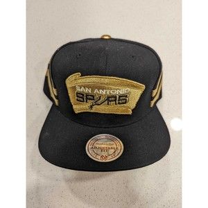 Mitchell & Ness Black and Gold Spurs Snapback